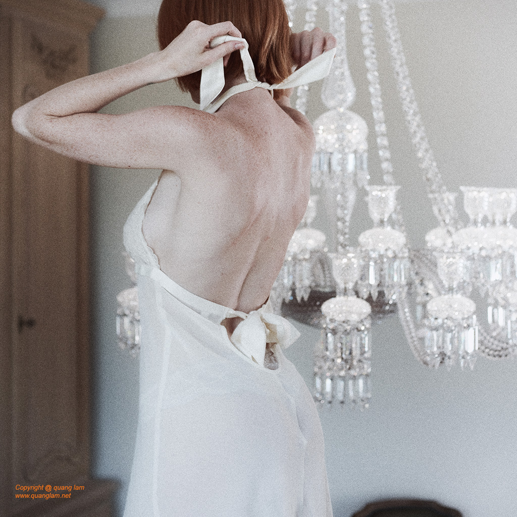 Undress with Baccarat Light