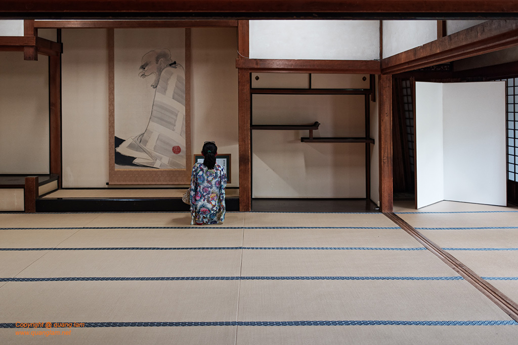Meditation in ryoan-ji-zen temple