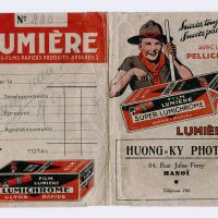 The Lumichrome film (same name as the Lumichrome plate) was marketed from 1931 to 1952. From 1932 it became Ultra-Fast